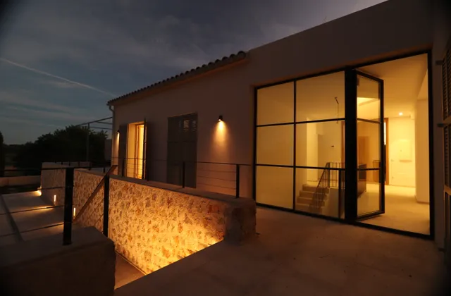 Sa Cova - Sant Llorenç — Iluminación